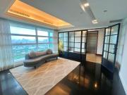 Sacrifice Sale! Ultra Luxury 4BR Condo in Discovery...