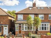 Sadleir Road, St. Albans, 3 Bedroom End