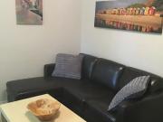 Safe/Clean/Convenient near McK Bel LRT Station: DT UA...