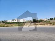 Sahil plot west open 500 yards for sale in dha phase 8...