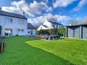 Saint André Maison Twin 5 chambres, buanderie, garage et...