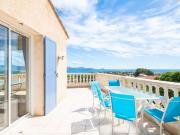 SAINT AYGULF MAISON FAMILIALE VUE MER