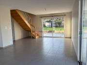 SAINT JULIEN DE CONCELLES MAISON AVEC PISCINE A LOUER...