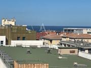 LA JOLIETTE 13002 APPARTEMENT MARSEILLE 1 PIECE BALCON CAVE