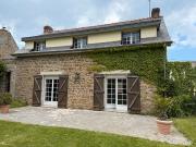 Saint Malo maison en pierres 6 pieces 120m2 avec jardin...