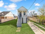 Saint Maurice Ave, New Orleans, Home For Sale