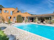 Saint Paul de Vence Élégante bastide provençale