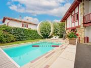 Saint Pee Sur Nivelle/Quartier Serres Villa de 200m2 au...