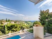 Saint Pierre de Féric, belle villa de 5 pièces, studio...