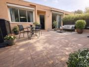 SAINT RAPHAEL: Comme une maison, le confort d'un...