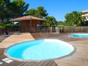 Saint Raphaël Superbe 2 pièces dans résidence de grand sta