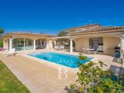 Saint Raphaël Villa De Standing Dans Un Environnement...