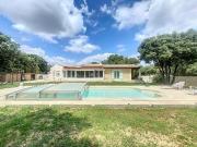 Saint Siffret, Villa méridionale de plain pied avec...