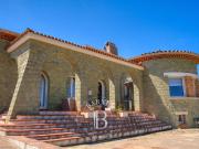 SAINT TROPEZ CENTRE VILLAGE VUE MER 4 CHAMBRES PISCINE