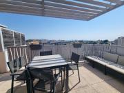 SAINTE MARTHE 14éme, T3 MEUBLE avec terrasse, dans résidence