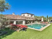 Sainte Maxime 83120 Achat / Vente maison 8 pièces t8 piscine