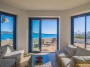 SAINTE MAXIME: Villa pieds dans l'eau