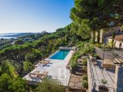 SAINTE MAXIME VILLA VUE MER DOMAINE PRIVÉ PISCINE