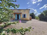 SAINTE RADEGONDE: Maison en pierre avec Jardin