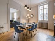 Sala 100m² near Place Bellecour, Lyon Amsterdam...