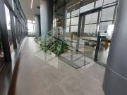 Sala com 1 vaga e 30m² para alugar por R$ 2.607