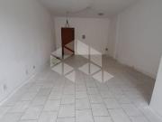 Sala com 1 vaga e 35m² para alugar por R$ 900