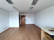 Sala com 1 vaga e 40m² para alugar por R$ 1.870