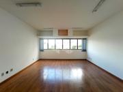 Sala com 32m² para alugar por R$ 950