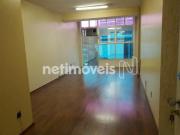 SALA COMERCIAL COM VAGA DE GARAGEM NO CENTRO DA CAPITAL