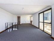 Sala comercial duplex na Av. Carlos Gomes