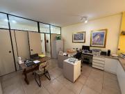 Sala Comercial para venda e aluguel em Centro em...