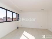 Sala / Conjunto Comercial em condomínio em Porto Alegre