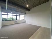 Sala de 33 m para Arrendamento na Avenida Helen Keller