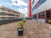 Salas comerciais na Avenida da República