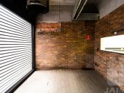 Salas comerciais unificadas 192 m2, ou separadas, em...