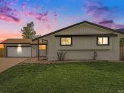 Salem Ct, Aurora, Home For Sale