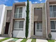 SALIDA AL AEROPUERTO PARQUES INDUSTRIALES FAM.PEQUEÑA O...