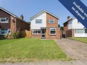 Salisbury Road, Canterbury, CT2 4 bed detached house to...