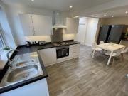 Salisbury Street, Beeston NG9, 6 bed shared...