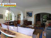 Salita Ceselle quadrilocale 150mq