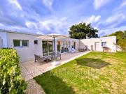 SALLE DE RECEPTION DE 322.97 M ET SA PISCINE CHAUFFEE...