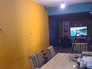 Salón comercial con vivienda – Tropero Sosa