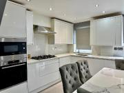 Saltwell Street, London E14, 4 bed shared accommodation...