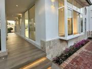 Samborondón, Hermosa Casa en Venta, 300m2