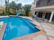 Samborondon, Renta de Linda Casa 4 Dorm. con Piscina...