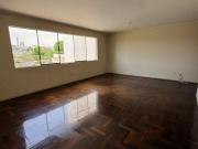 San Borja, Jr. Los Sauces 274, vendo departamento de...