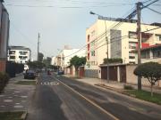 SAN BORJA VENTA DE CASA COMO TERRENO 450 m2 EN ESQUINA 2...