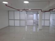 San Isidro, Alquilo Excelente Oficina Implementada 140 m2