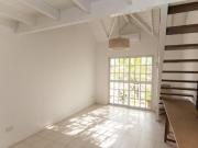 San Isidro Joven 2/3 ambientes todo luz con baulera y...