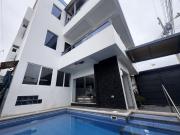 SAN LORENZO: INCOMPARABLE CASA 4D/5B CON PISCINA
